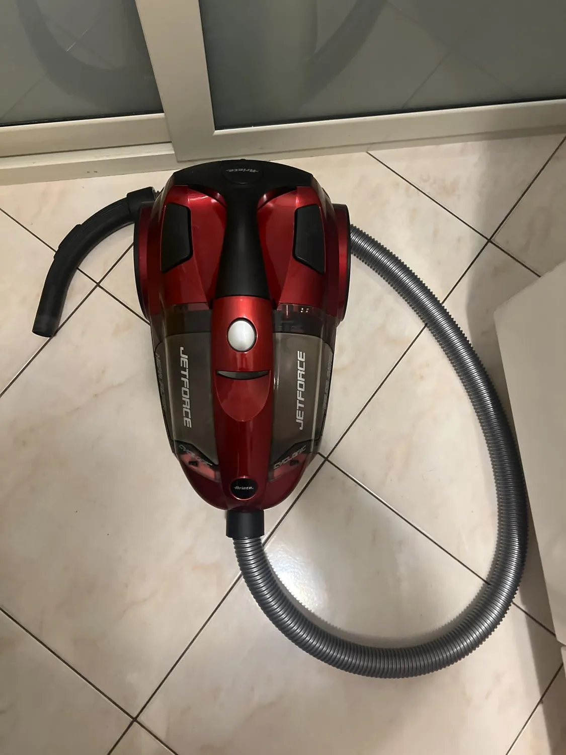 Ariete Jet Force 2791 aspirapolvere senza sacco 2,5 L HEPA