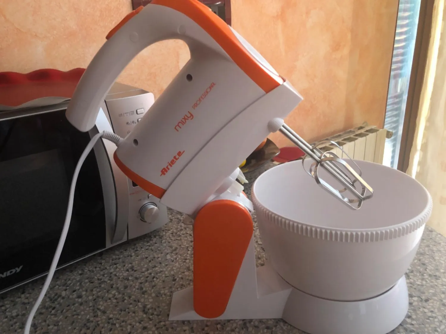 Ariete Mixy Professional 1565 sbattitore 300W arancio