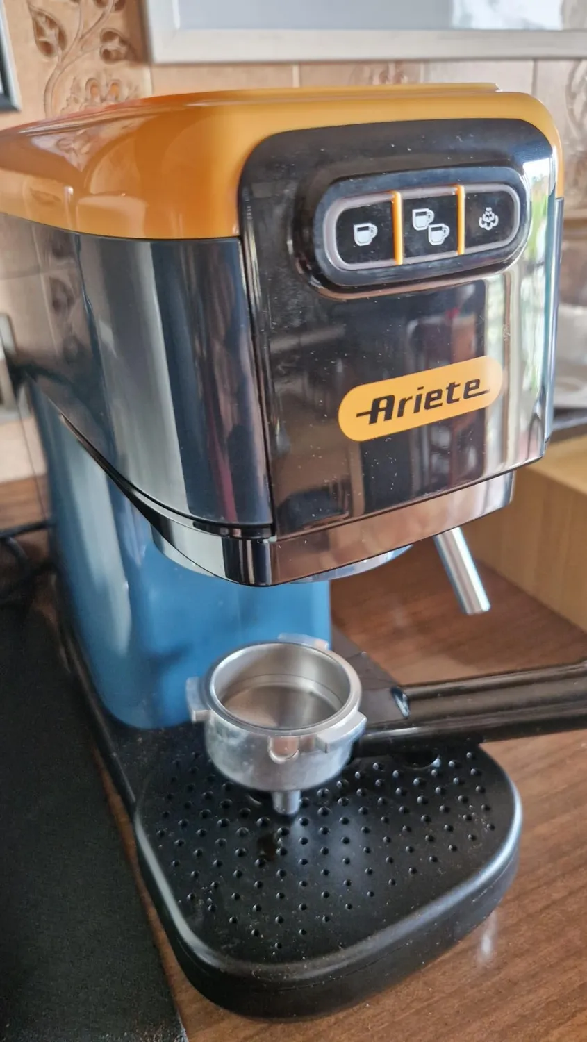 Ariete 1399 macchina espresso 15 bar gialla cialde e polvere