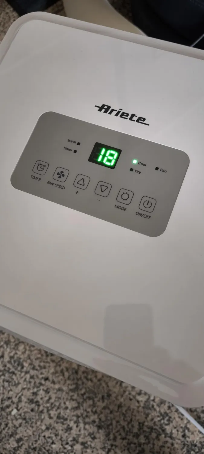 Ariete Polar 10 Climatizzatore Portatile 10000BTU WiFi