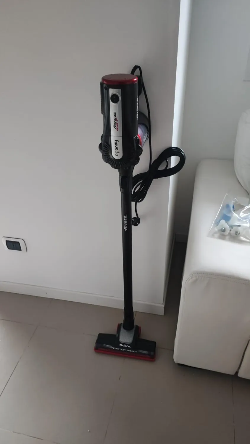 Ariete Handy Force 2759 Scopa Elettrica con Filo 600W