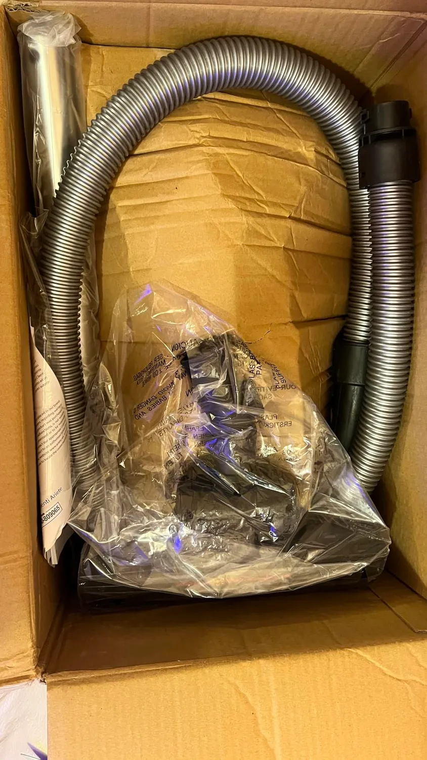 Ariete Jet Force 2791 aspirapolvere senza sacco 2,5 L HEPA