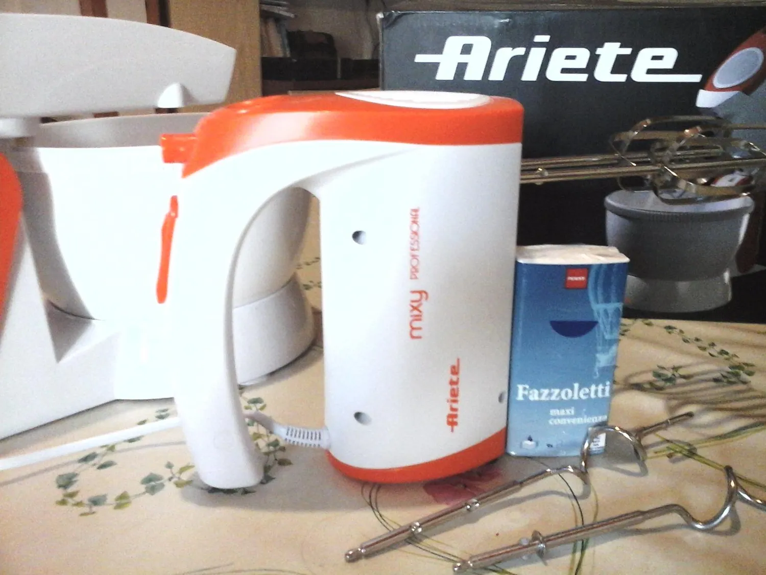 Ariete Mixy Professional 1565 sbattitore 300W arancio