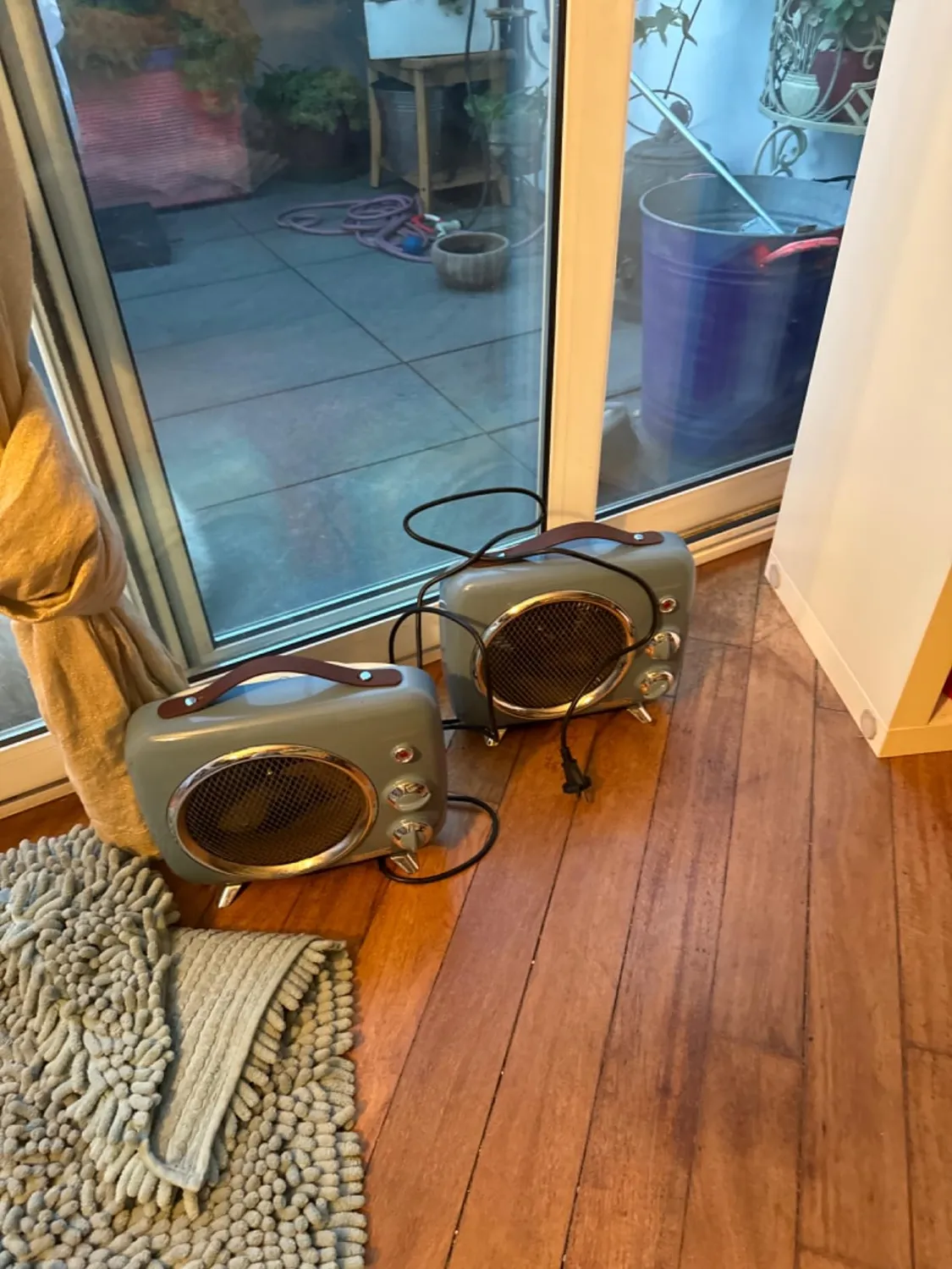 Ariete Vintage termoventilatore da terra celeste 2000W
