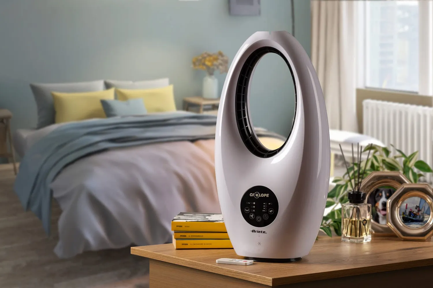 Ariete Ciclope 803 ventilatore senza pale tavolo LED