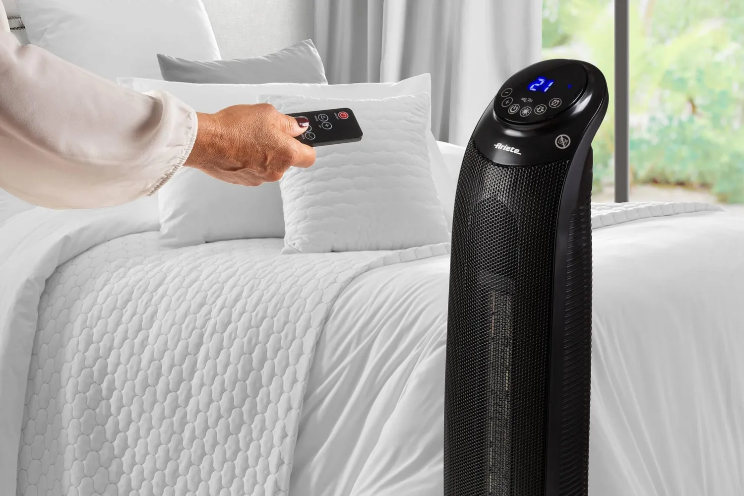 Ariete 8213 termoventilatore torre 2200 W nero