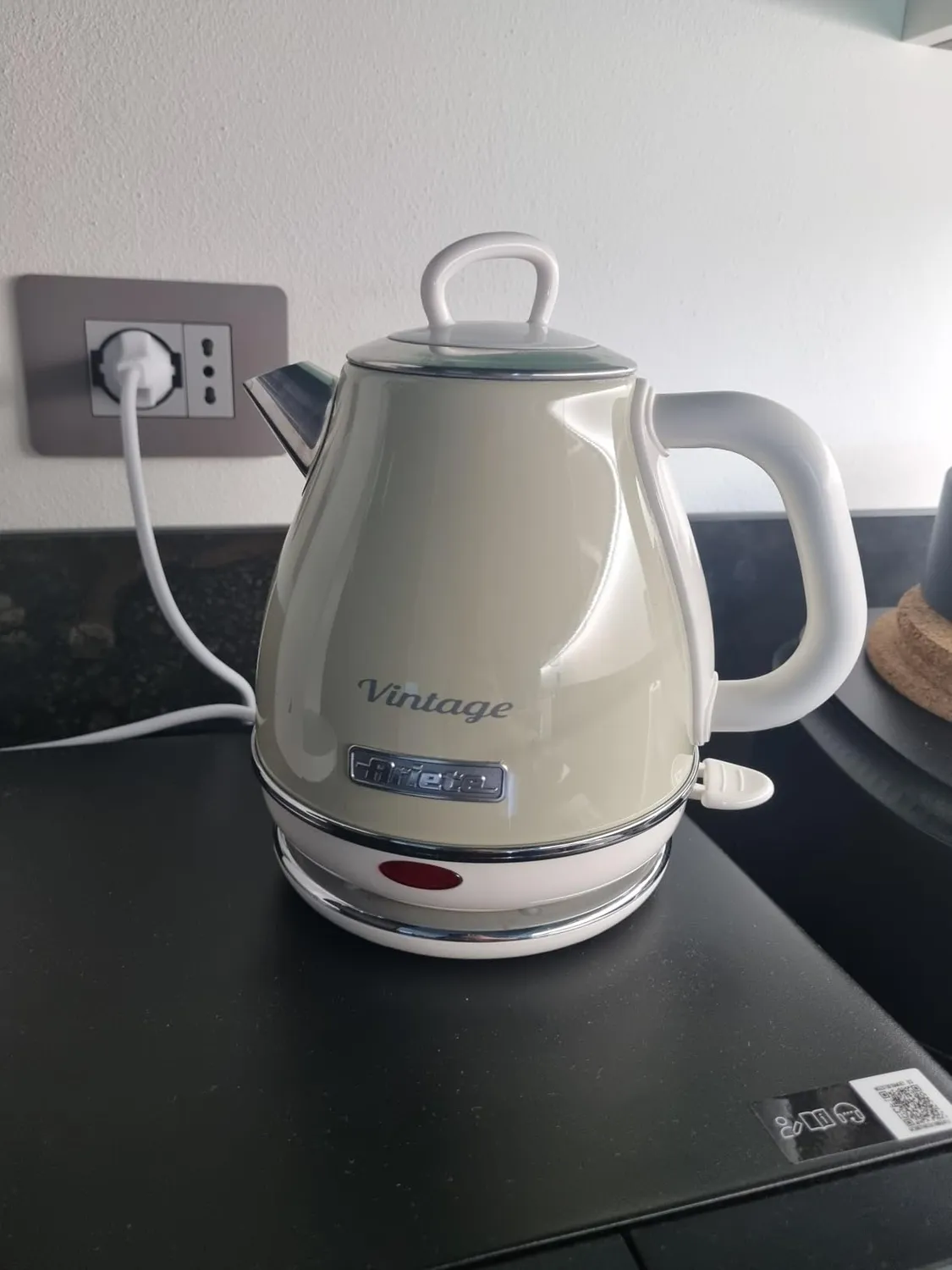 Ariete Vintage 2869 bollitore elettrico 1,7 L beige