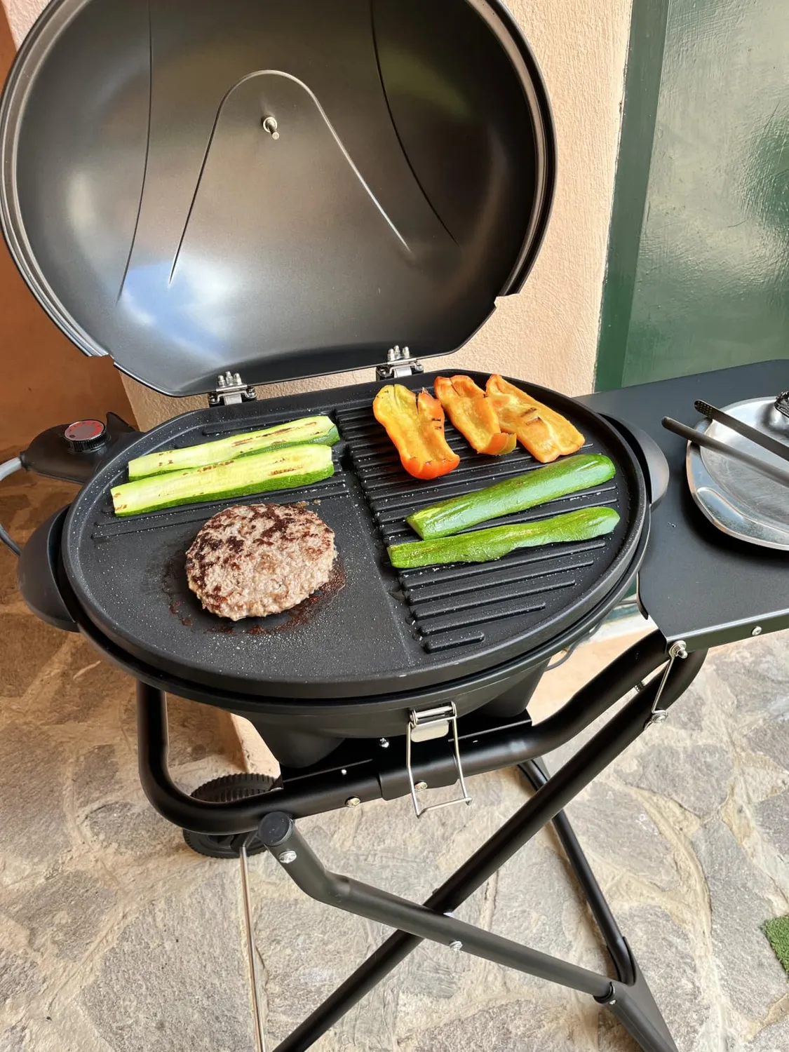 First Austria 2in1 barbecue elettrico 2400W coperchio