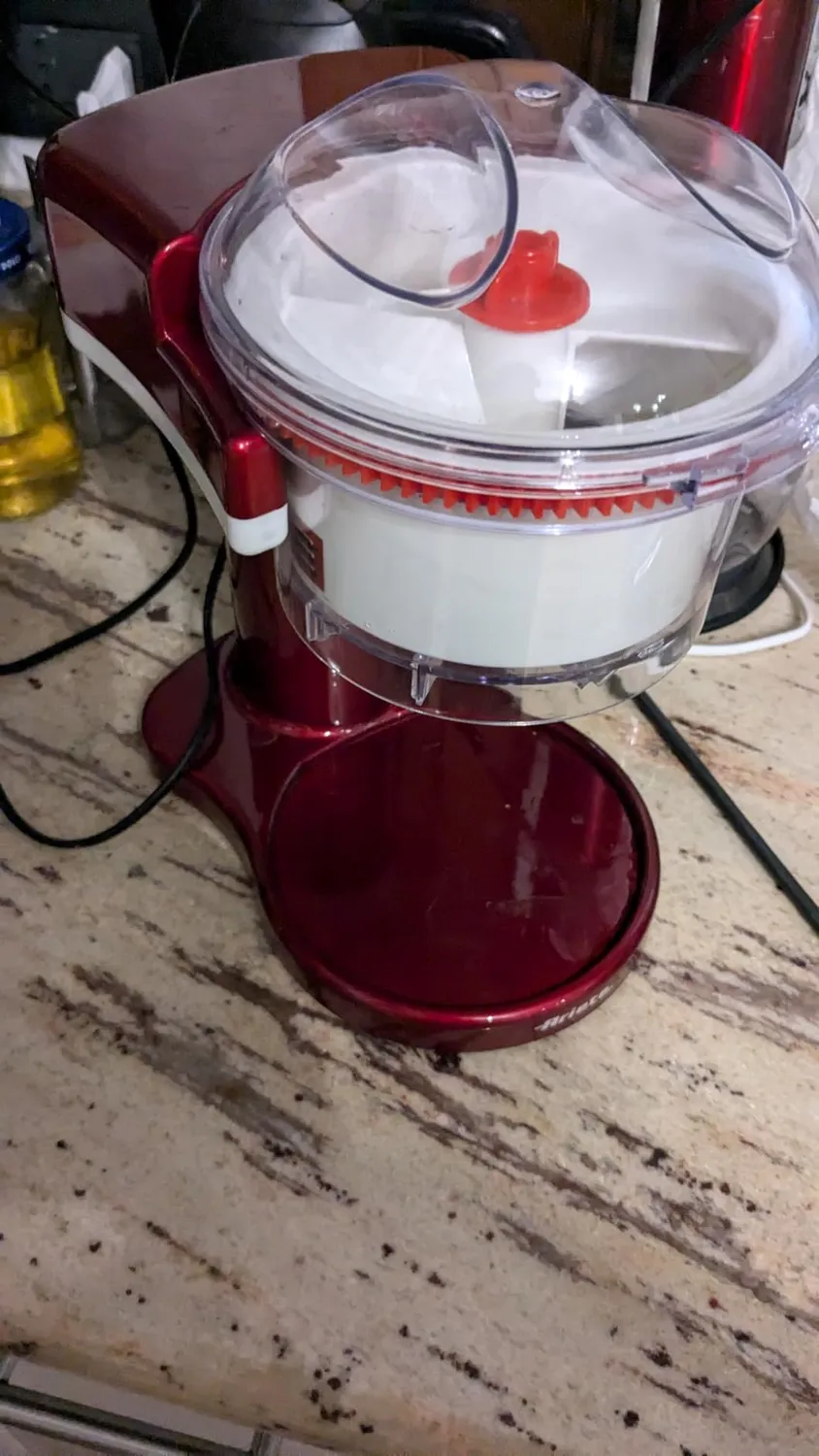 Ariete Party Time 76 Tritaghiaccio Rosso con Cestello