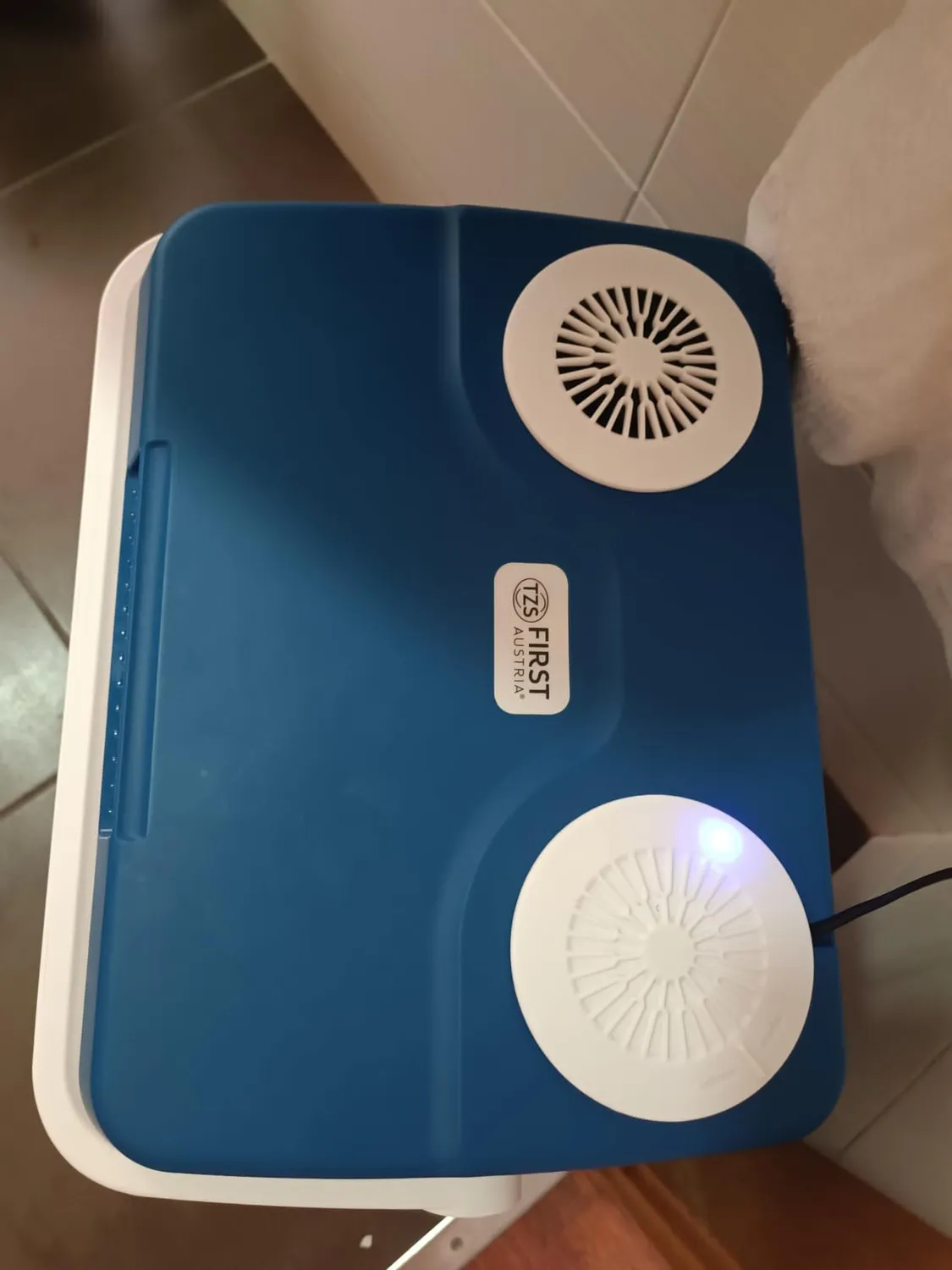 First Austria 32L frigo portatile termoelettrico blu