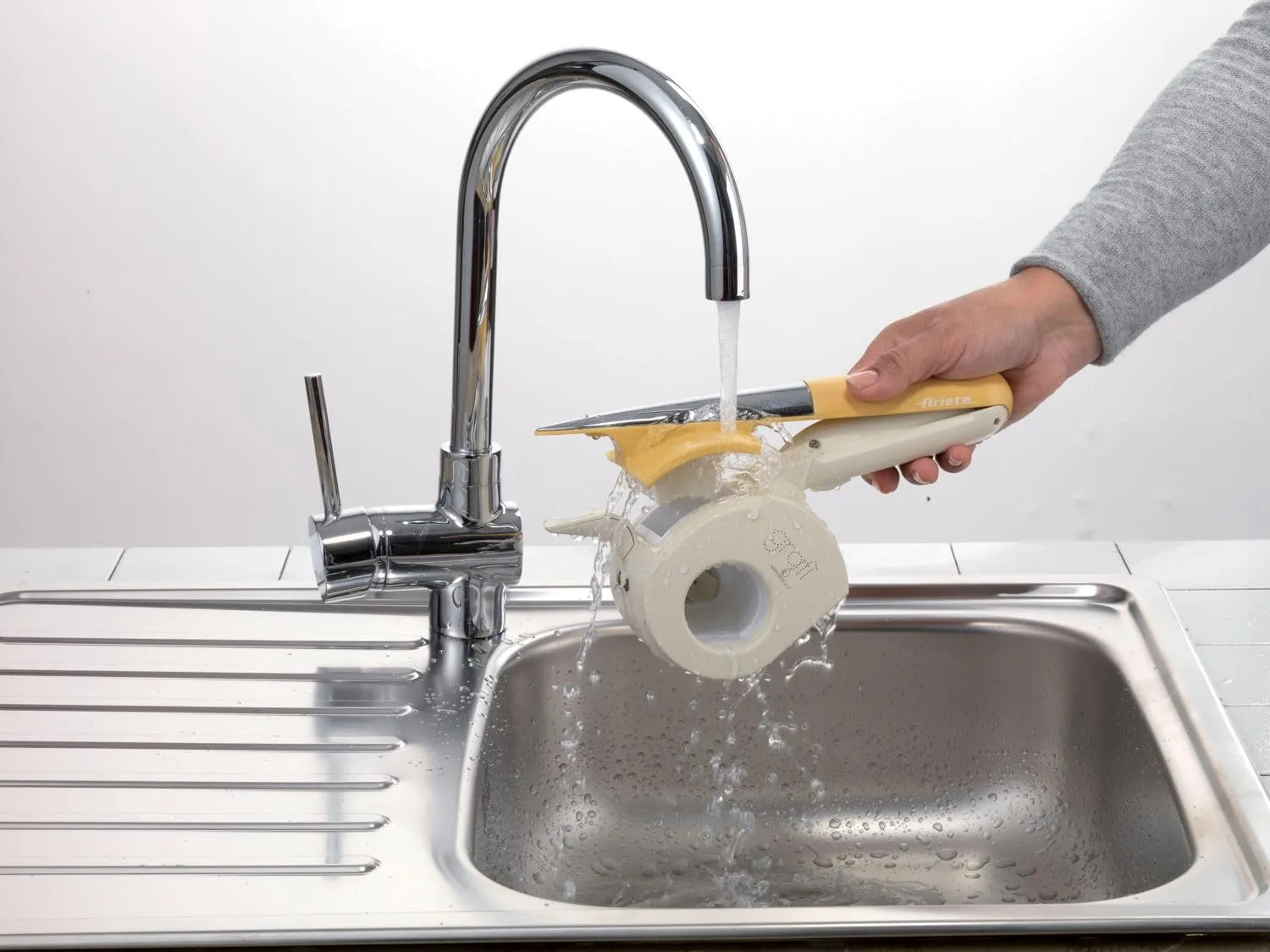 Ariete 457 Gratì Waterproof grattugia elettrica